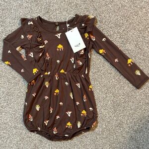 Kyte BABY Brown Mushroom Print Long Sleeve Romper